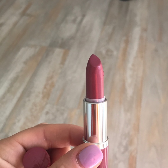 Clinique Other - Clinique 14 plum pop lipstick